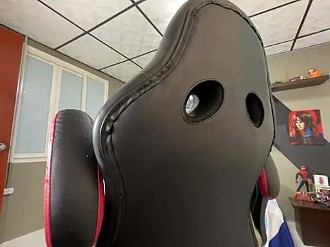 Snapshot of marcel_crawford96 chatting on March 22, 1:36 pm marcel crawford96 online show from March 22, 1:36 pm