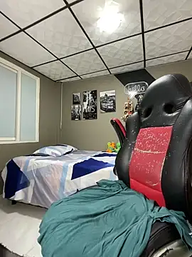 Snapshot of marcel_crawford96 chatting on March 24, 12:54 pm marcel crawford96 online show from March 24, 12:54 pm