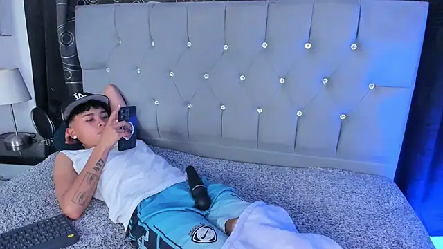 nova sex01 online show from February 8, 4:25 am