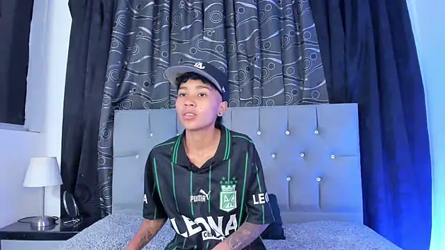 nova sex01 online show from February 9, 4:04 am