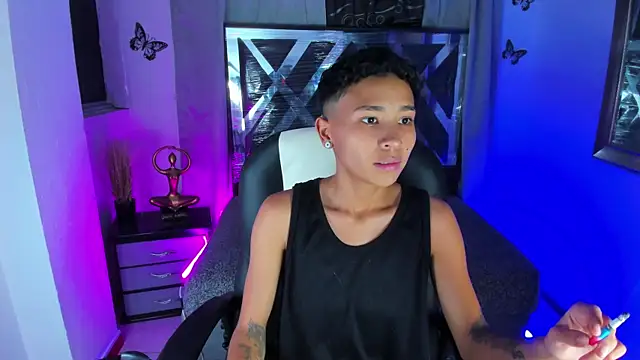 nova sex01 online show from May 15, 3:13 am