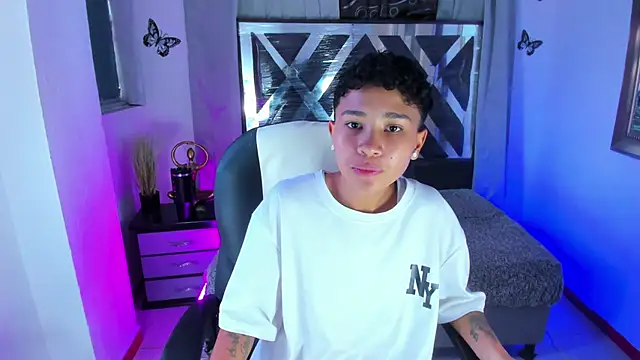 nova sex01 online show from June 11, 7:56 pm