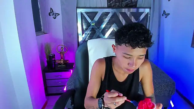 nova sex01 online show from June 20, 8:44 pm