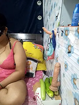 tina8th online show from May 17, 3:52 pm