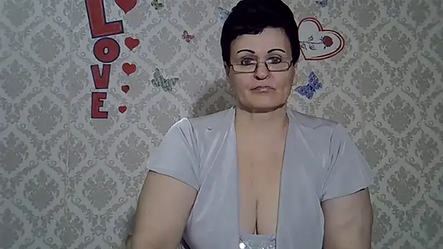 Snapshot of PaulaGolden chatting on January 29, 6:07 pm PaulaGolden online show from January 29, 6:07 pm
