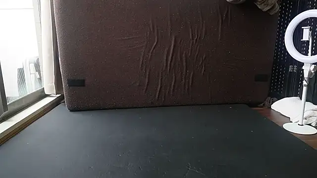 Snapshot of NETORARE_SECRET chatting on April 1, 3:51 am NETORARE SECRET online show from April 1, 3:51 am