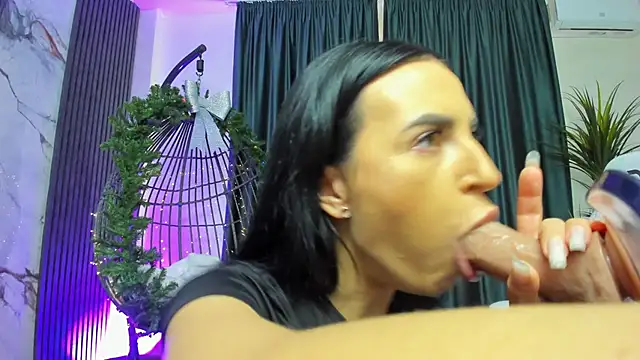 Just Mira  online show from January 4, 8:28 am