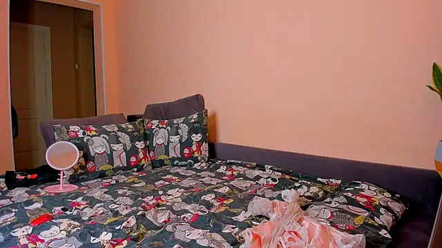 ameli moon online show from October 25, 7:08 pm