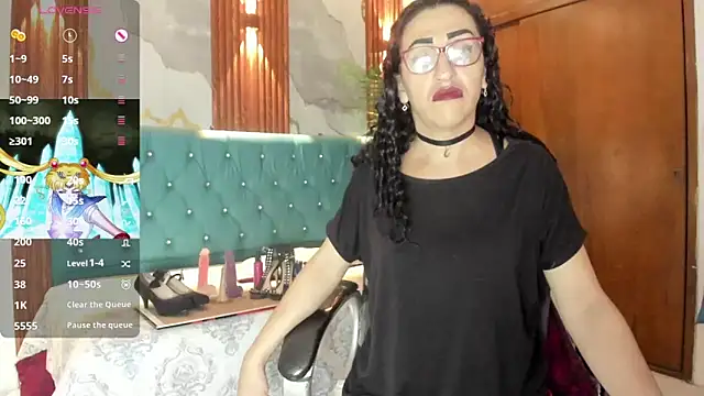 Snapshot of sabrina_dupont chatting on March 8, 12:42 pm sabrina dupont online show from March 8, 12:42 pm