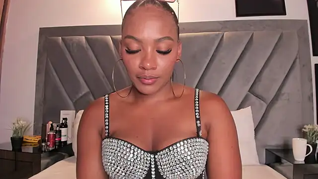 brenda nova18 online show from March 19, 9:41 pm