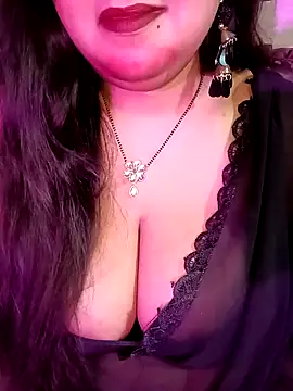 Suhanakhan00 online show from February 15, 7:54 pm