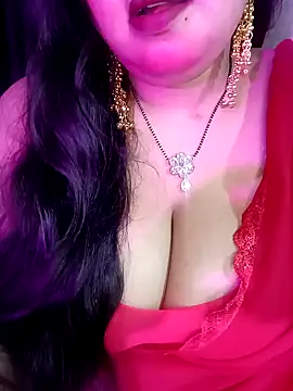 Suhanakhan00 online show from February 19, 6:15 pm