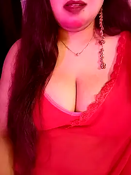 Suhanakhan00 online show from April 2, 8:45 am