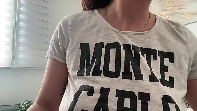 Snapshot of Serena_4you chatting on May 13, 5:43 pm Serena 4you online show from May 13, 5:43 pm