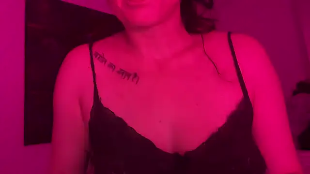 Snapshot of Serena_4you chatting on June 9, 12:06 pm Serena 4you online show from June 9, 12:06 pm