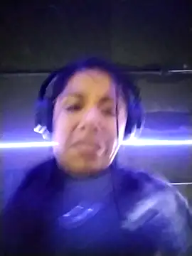 Snapshot of Karenn12 chatting on October 1, 2:17 am Karenn12 online show from October 1, 2:17 am