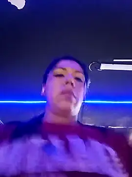 Snapshot of Karenn12 chatting on February 5, 2:49 am Karenn12 online show from February 5, 2:49 am