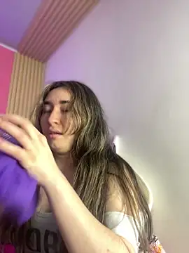 Sophie LS online show from March 7, 2:36 am