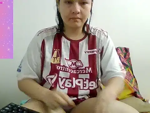 Snapshot of Babe-sofi chatting on February 14, 4:04 pm Babe-sofi online show from February 14, 4:04 pm