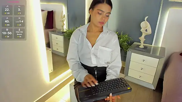 IvyEllis online show from November 5, 11:54 am