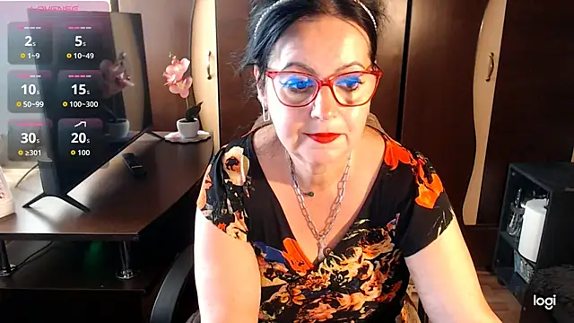 exymilf  online show from October 1, 11:27 am