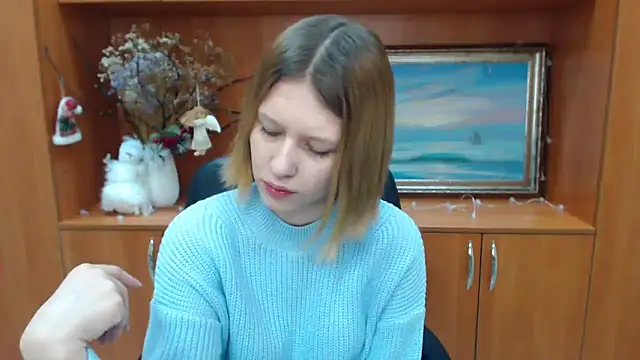 Snapshot of StellaCRL chatting on January 17, 12:10 pm StellaCRL online show from January 17, 12:10 pm