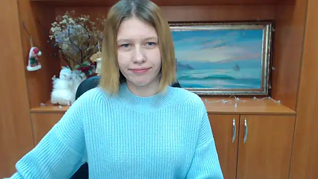 Snapshot of StellaCRL chatting on January 17, 3:11 pm StellaCRL online show from January 17, 3:11 pm