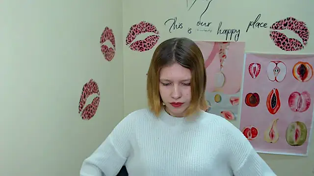 Snapshot of StellaCRL chatting on January 28, 7:22 am StellaCRL online show from January 28, 7:22 am