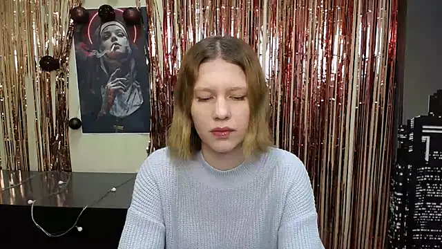 Snapshot of StellaCRL chatting on February 5, 12:17 pm StellaCRL online show from February 5, 12:17 pm