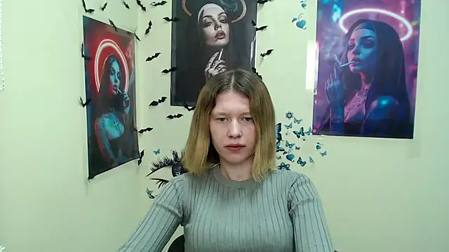 Snapshot of StellaCRL chatting on March 8, 4:06 pm StellaCRL online show from March 8, 4:06 pm