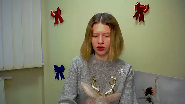 Snapshot of StellaCRL chatting on March 18, 7:30 am StellaCRL online show from March 18, 7:30 am