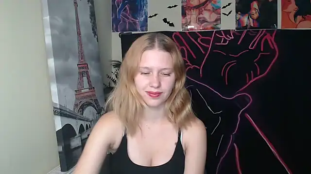 StellaCRL online show from October 17, 5:37 pm