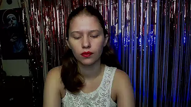 StellaCRL online show from December 4, 7:28 am