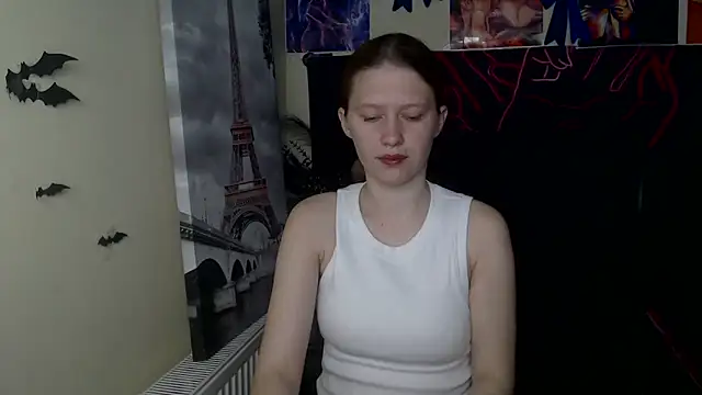 Snapshot of StellaCRL chatting on April 30, 7:04 am StellaCRL online show from April 30, 7:04 am