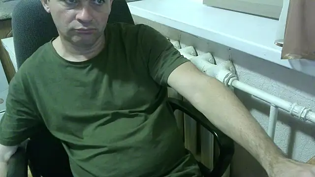 Snapshot of AlDON59 chatting on September 29, 6:35 pm AlDON59 online show from September 29, 6:35 pm