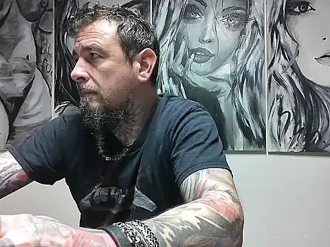 dani4334 online show from February 1, 8:18 am