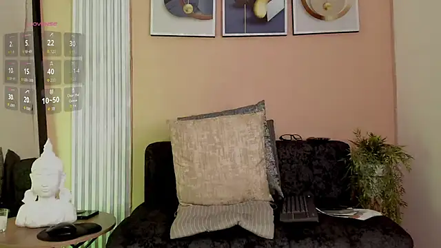 Snapshot of thomas_eliotts chatting on April 7, 7:36 pm thomas eliotts online show from April 7, 7:36 pm