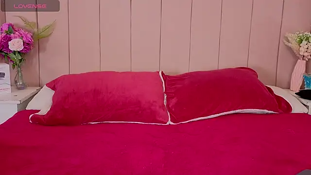 MollyBigBoobs12 online show from January 16, 9:08 pm