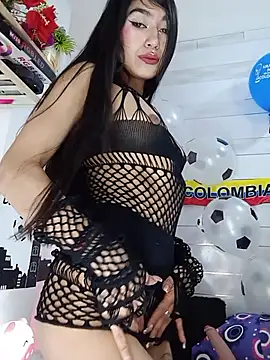 Snapshot of sara_caplerx chatting on July 8, 2:10 pm sara caplerx online show from July 8, 2:10 pm