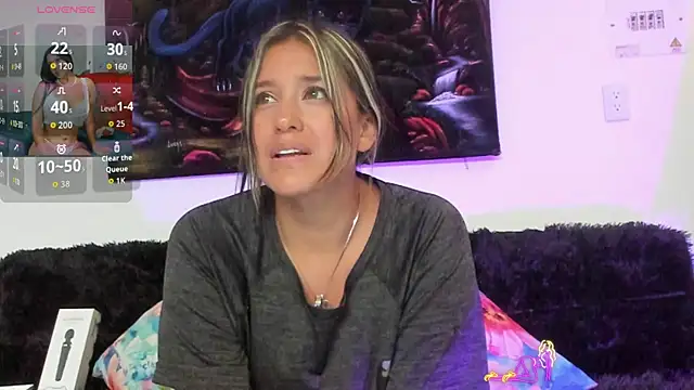 sharoncute1 online show from July 11, 8:44 pm