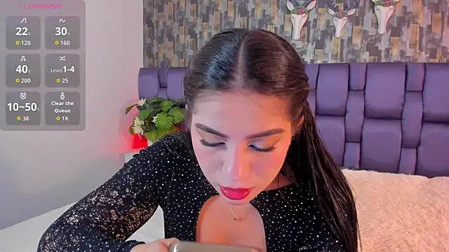 IsabellaAnngel online show from March 18, 10:13 pm