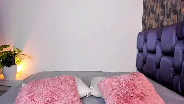 IsabellaAnngel online show from April 25, 2:03 am