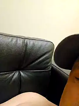 HeteroHotGuy1 online show from December 15, 6:29 am