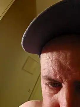 HeteroHotGuy1 online show from January 20, 3:48 am
