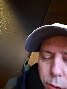 HeteroHotGuy1 online show from February 23, 1:57 am