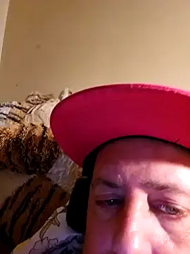 HeteroHotGuy1 online show from September 14, 9:03 pm