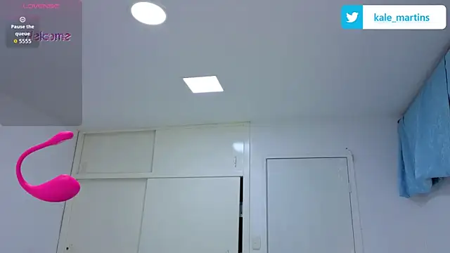 KALE 19 online show from October 3, 1:57 am