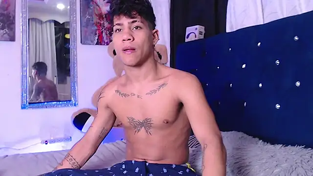 Sexys Boys Hot1 online show from October 13, 5:40 am