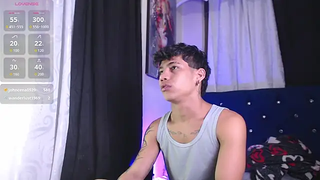 Sexys Boys Hot1 online show from March 21, 1:32 am