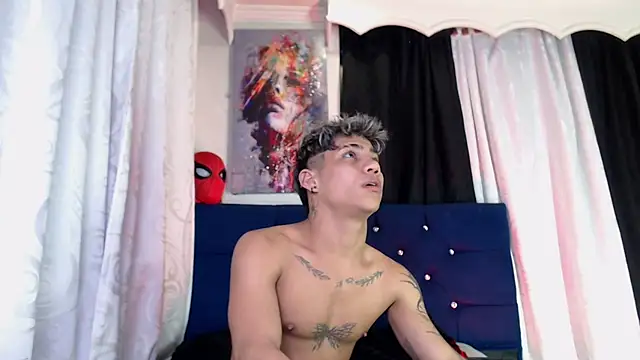 Sexys Boys Hot1 online show from May 19, 1:11 am